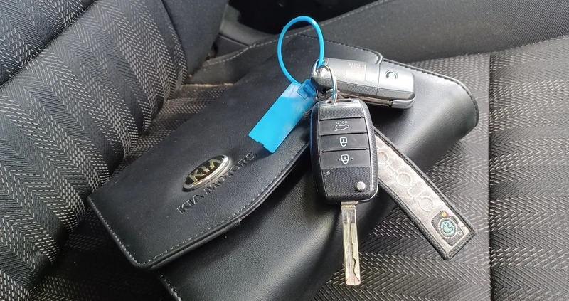 Kia Sportage cena 6500 przebieg: 137000, rok produkcji 2016 z Góra małe 137